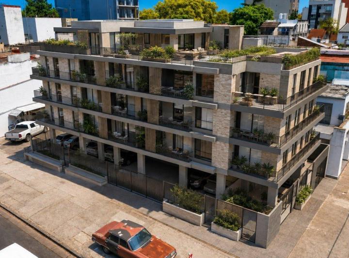 Local comercial · 200m²