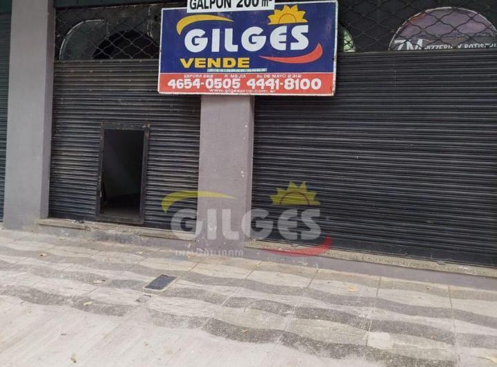 Local comercial · 200m²