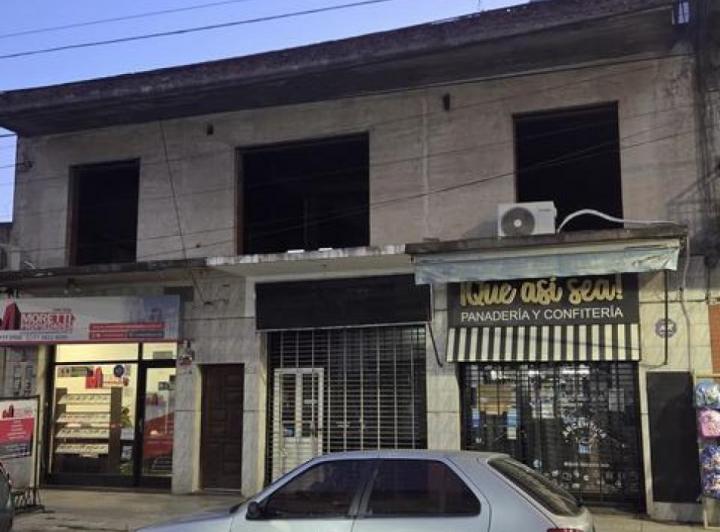 Local comercial · 248m²