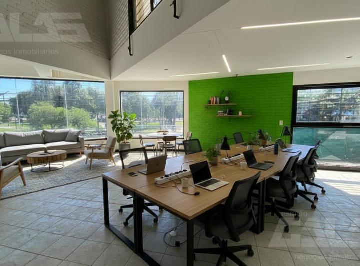 Local comercial · 229m² · 4 Ambientes