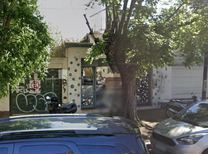 Local comercial · 239m² · 1 Ambiente · 1 Cochera