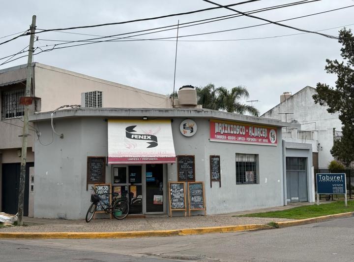 Local comercial · 58m² · 1 Ambiente · 1 Cochera