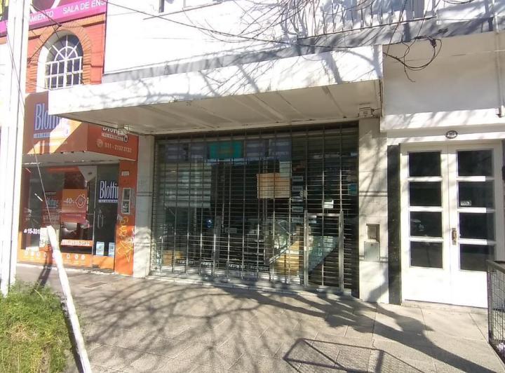 Local comercial · 73m²