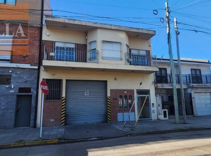 Local comercial · 260m²
