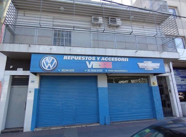 Local comercial · 260m²