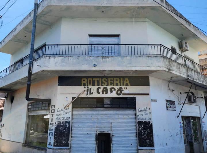 Local comercial · 144m²
