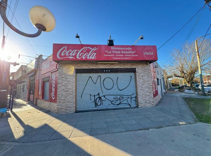 Local comercial · 175m² · 1 Cochera