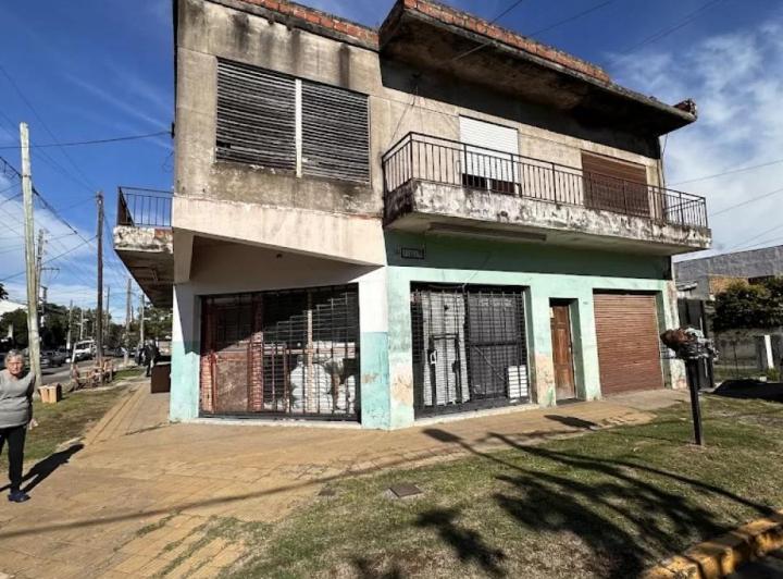 Local comercial · 195m²