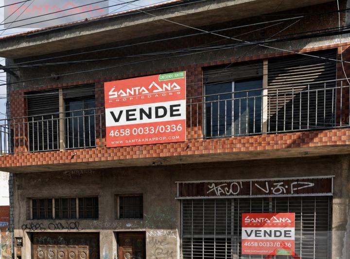 Local comercial · 4 Ambientes · 1 Cochera