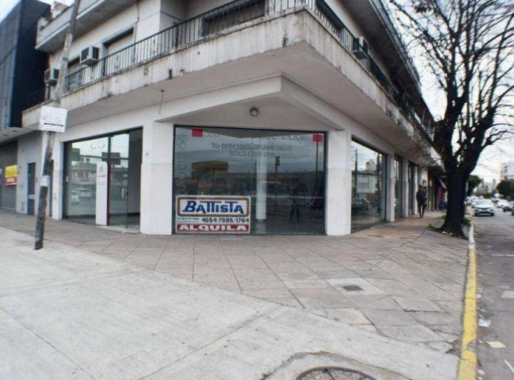 Local comercial · 266m²