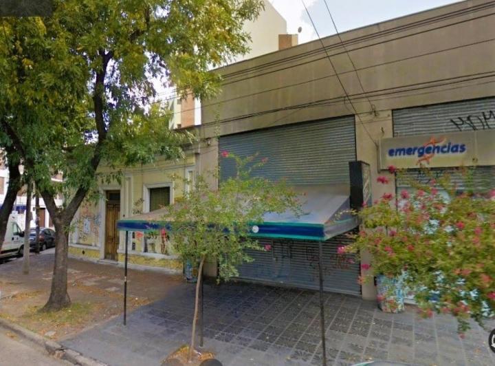 Local comercial · 290m²