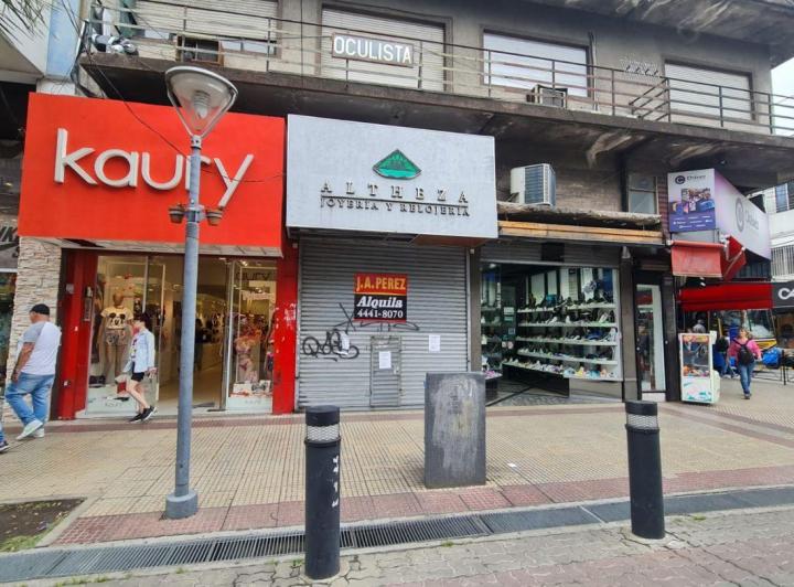 Local comercial · 98m²