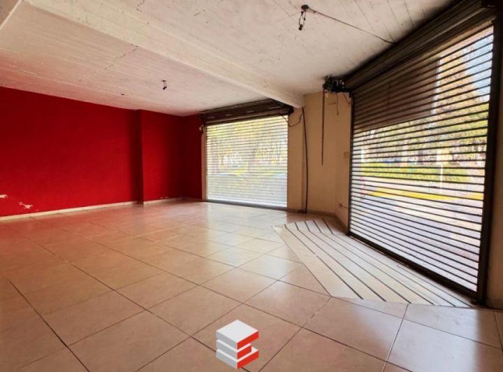 Local comercial · 75m² · 1 Cochera