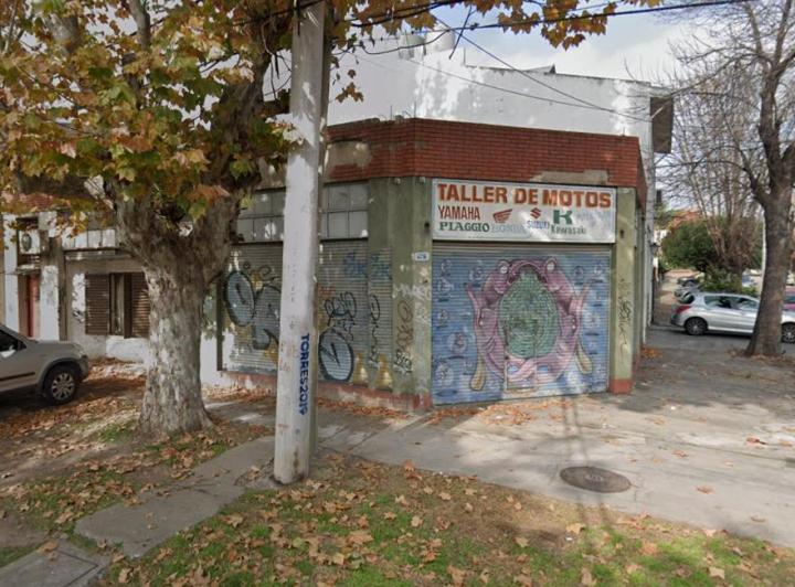 Local comercial · 130m² · 4 Ambientes