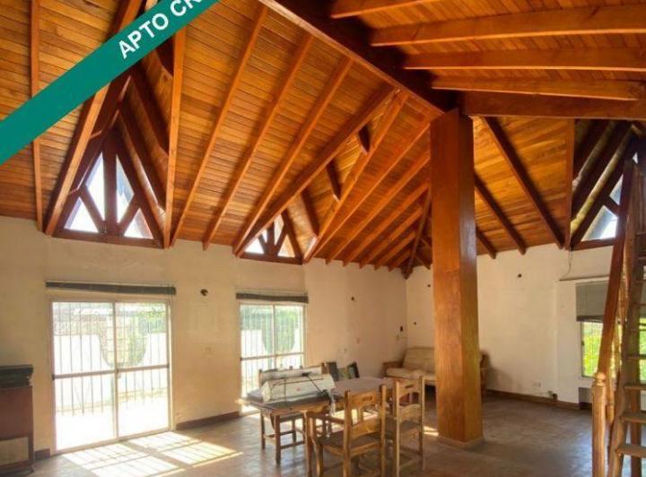 Local comercial · 219m² · 6 Ambientes · 1 Cochera