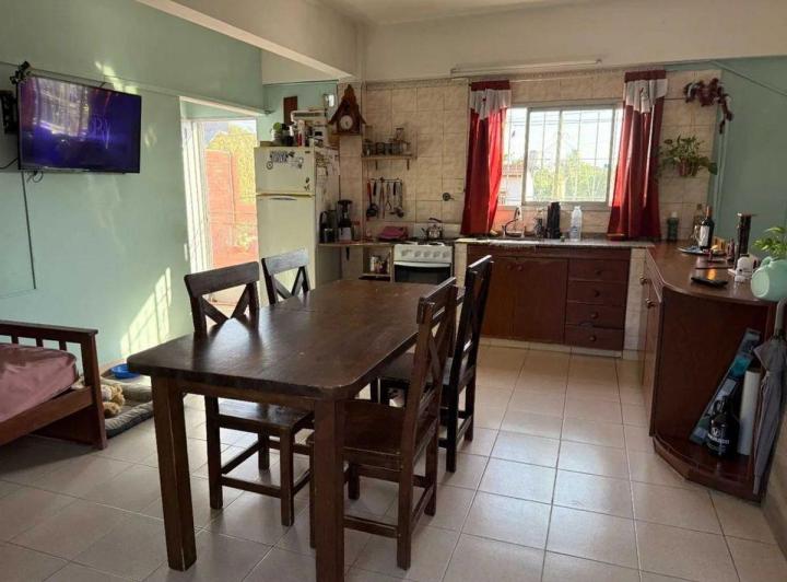 Local comercial · 175m² · 2 Cocheras