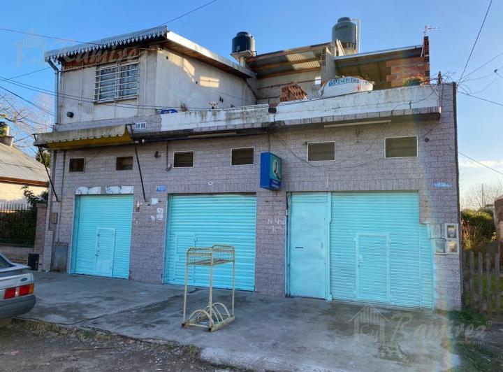 Local comercial · 110m² · 2 Ambientes · 1 Cochera