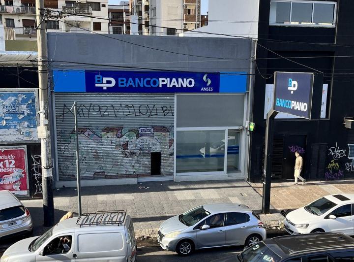 Local comercial · 400m²