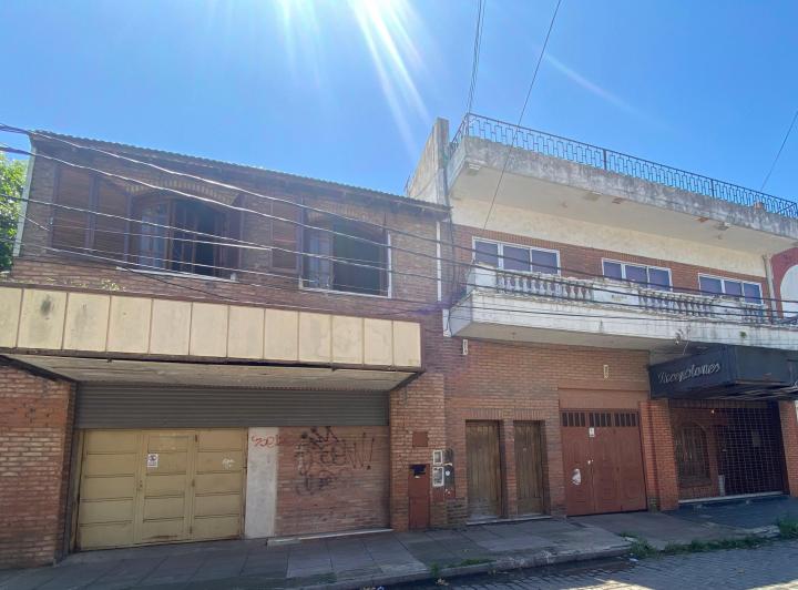 Local comercial · 610m² · 5 Ambientes · 6 Cocheras