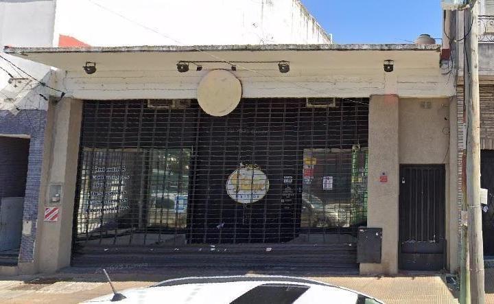 Local comercial · 225m²