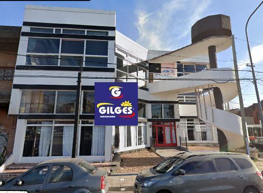Local comercial · 587m²