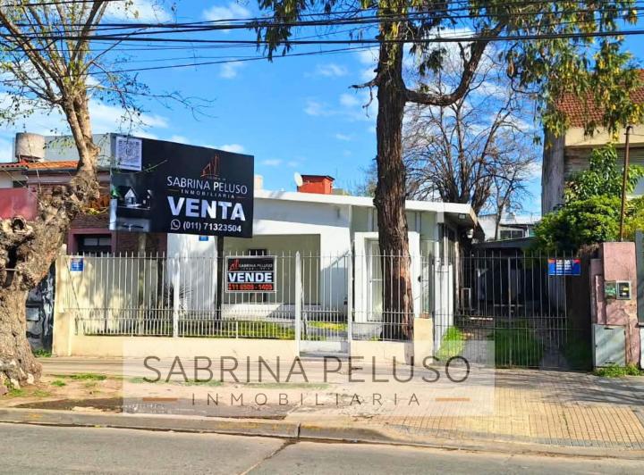 Local comercial · 100m² · 6 Ambientes · 3 Cocheras