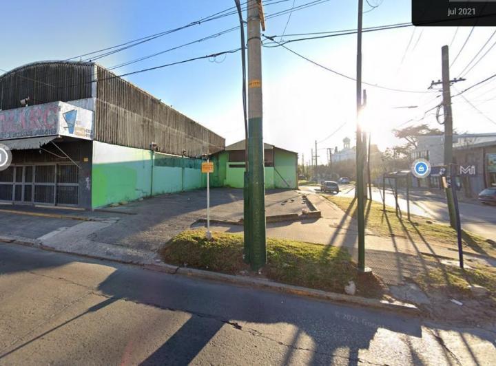 Local comercial · 800m²
