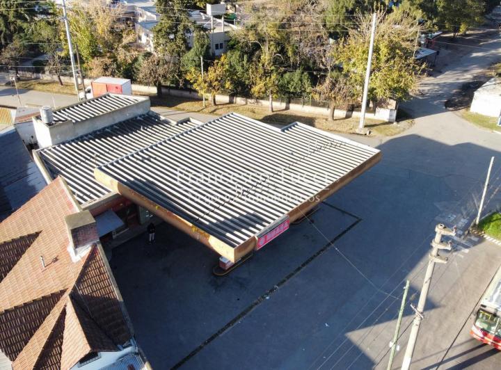 Local comercial · 200m²