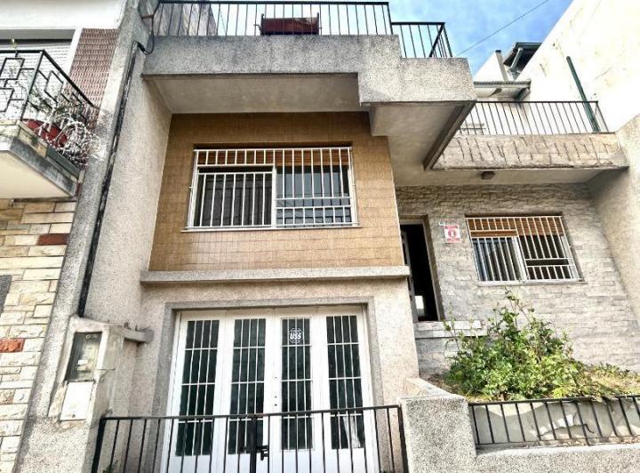 Local comercial · 190m² · 3 Ambientes · 2 Cocheras