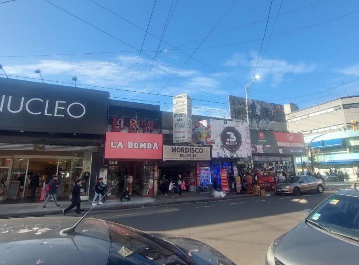 Local comercial · 90m²