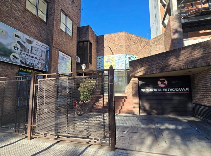 Local comercial · 27m²