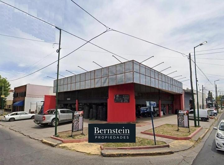 Local comercial · 428m² · 1 Ambiente