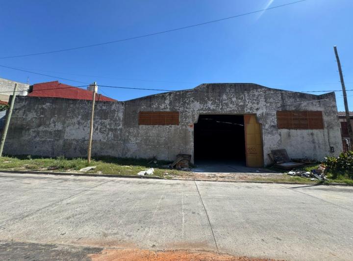 Bodega-Galpón · 800m²
