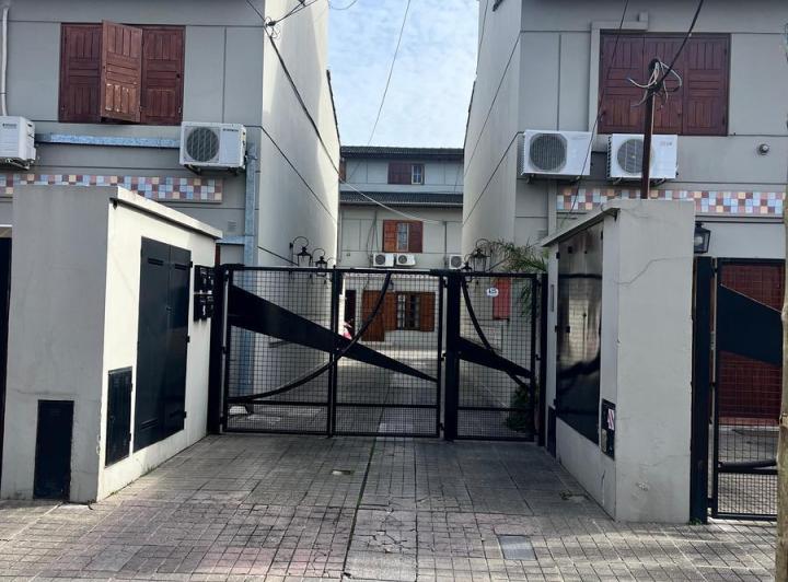 PH · 100m² · 4 Ambientes · 1 Cochera