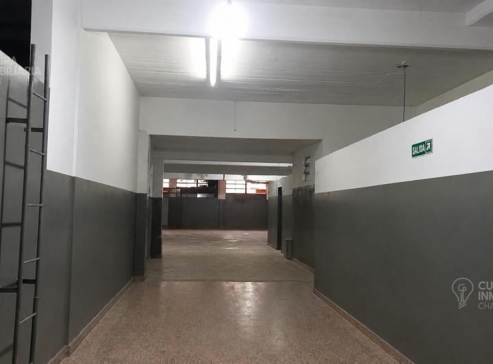 Local comercial · 380m² · 3 Ambientes · 3 Cocheras