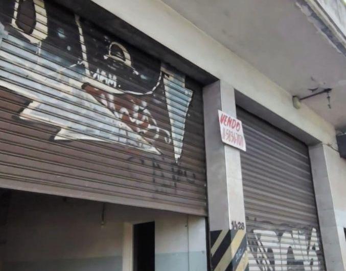 Local comercial · 230m² · 2 Ambientes · 1 Cochera