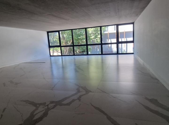 Oficina comercial · 100m² · 1 Cochera
