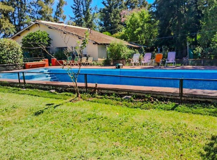Quinta vacacional · 80m² · 2 Ambientes · 3 Cocheras