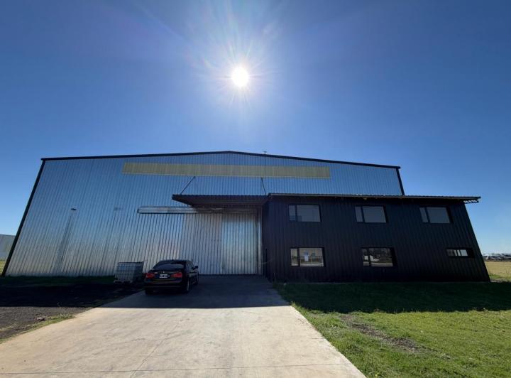 Bodega-Galpón · 2400m²