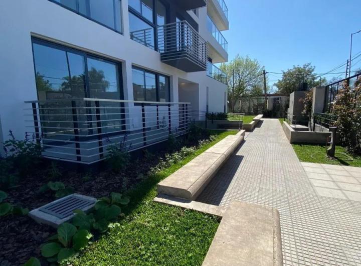 Departamento · 61m² · 2 Ambientes · 1 Cochera