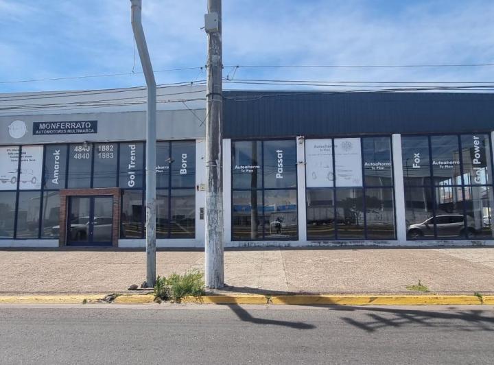Bodega-Galpón · 750m² · 1 Ambiente · 10 Cocheras