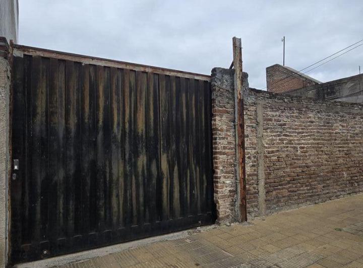Terreno · 320m²
