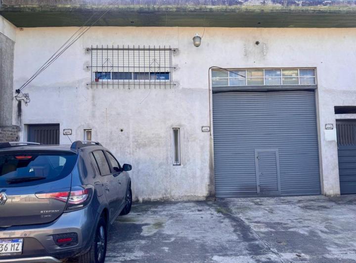 Bodega-Galpón · 157m²