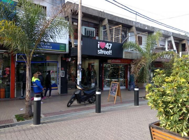 Local comercial · 102m²