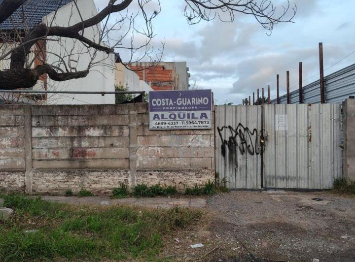 Terreno · 350m²