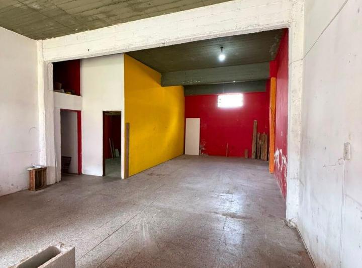 Local comercial · 95m² · 2 Ambientes