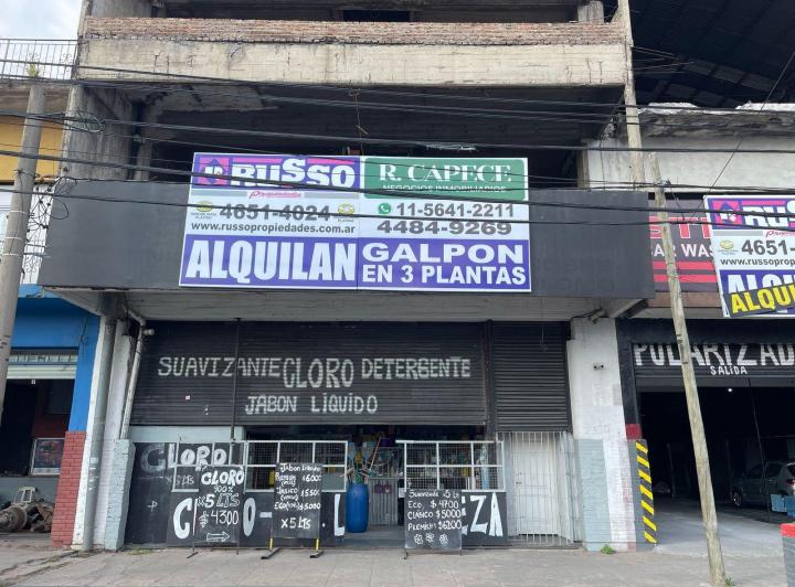Bodega-Galpón · 2200m²