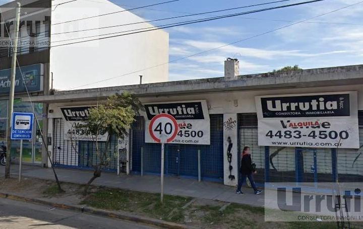 Local comercial · 180m²