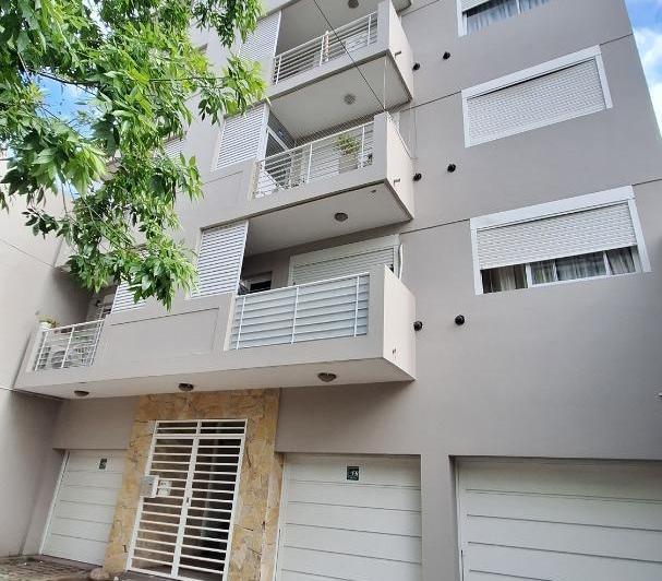 Departamento · 40m² · 2 Ambientes · 1 Cochera