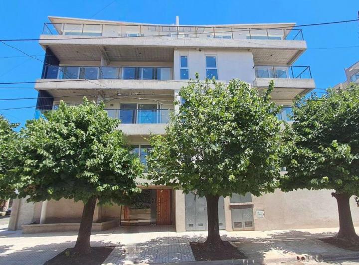 Departamento · 47m² · 2 Ambientes · 1 Cochera